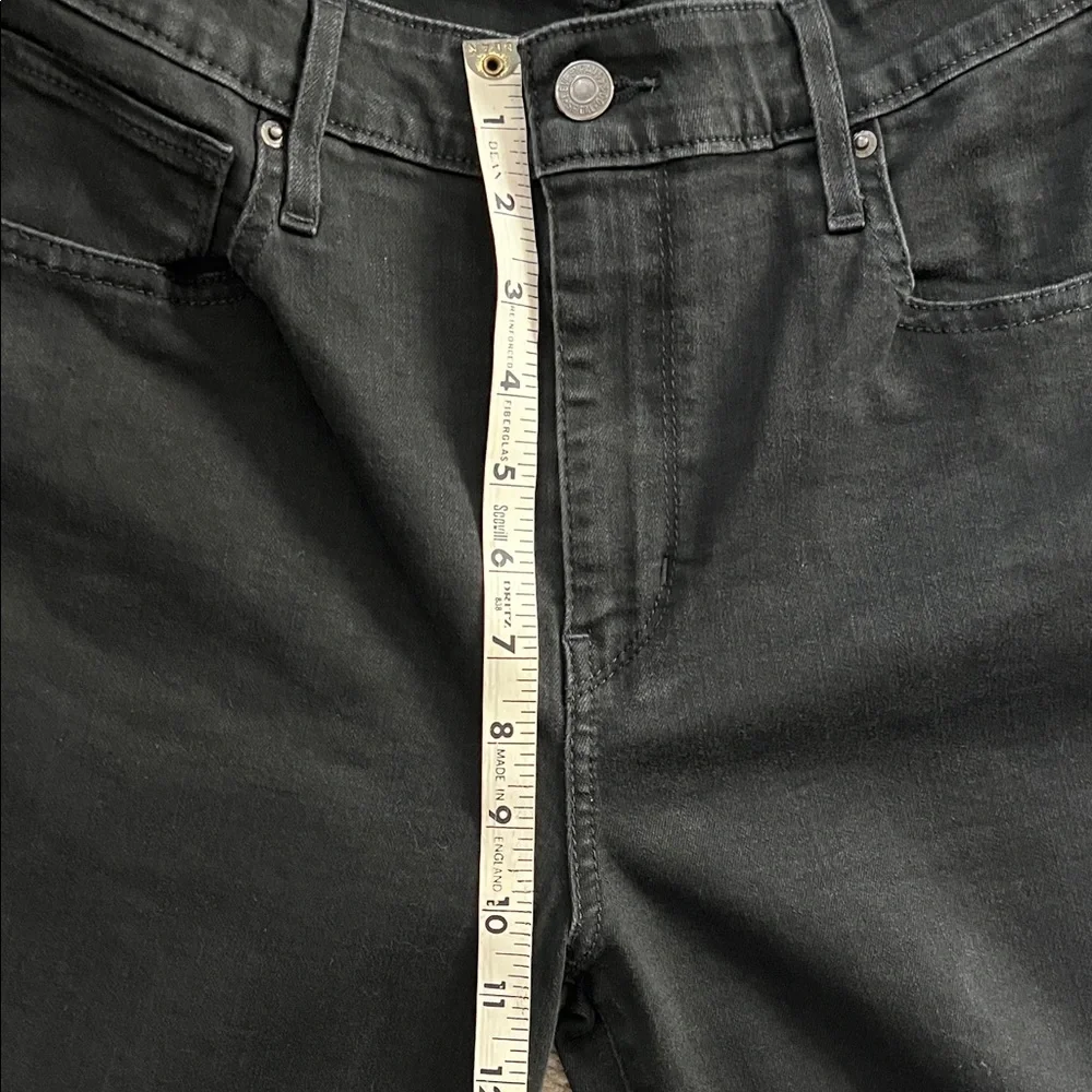 Levi’s Black High Rise Skinny Jeans - Picture 4 of 14